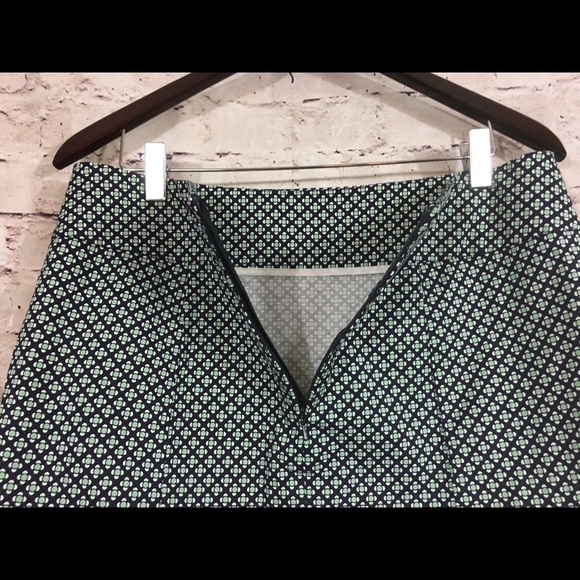 Ann Taylor Navy Green Geometric Print Skirt - Picture 4 of 7